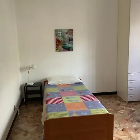 Apartman Casa Mare Tutto A Piedi Due Matrimoniali Spotorno